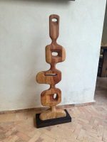Abstracte Walnoothouten Totem – Handgemaakte Houten Sculptuur - Afbeelding 2