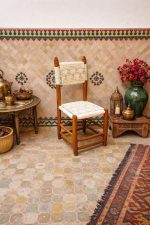 Marokkaanse Bohemian Houten Stoel met Wit Touw – Handgemaakt