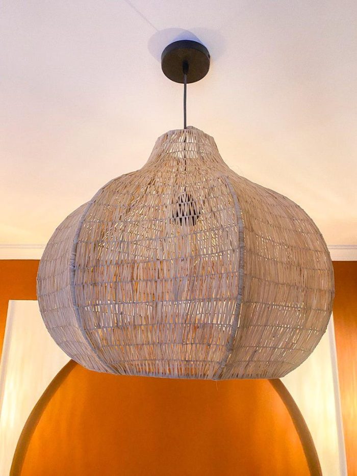 Handgeweven Raffia Hanglamp – Ronde Artisan Lamp - Afbeelding 7