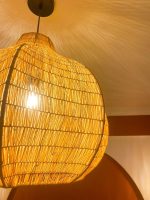 Handgeweven Raffia Hanglamp – Ronde Artisan Lamp - Afbeelding 5