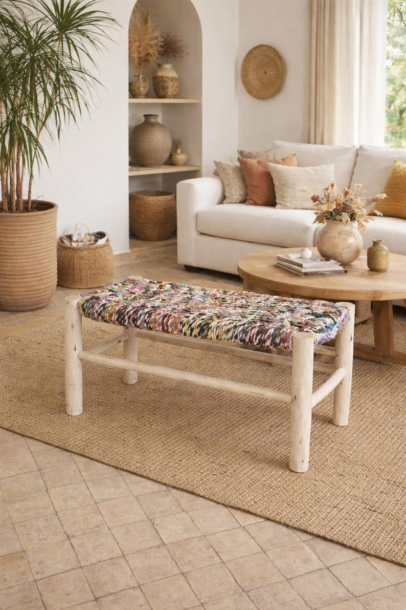 il_794xN.7601428797_m19o Marokkaanse Bank met Boucherouite Touw – Kleurrijke Handgemaakte Bank - Afbeelding 1